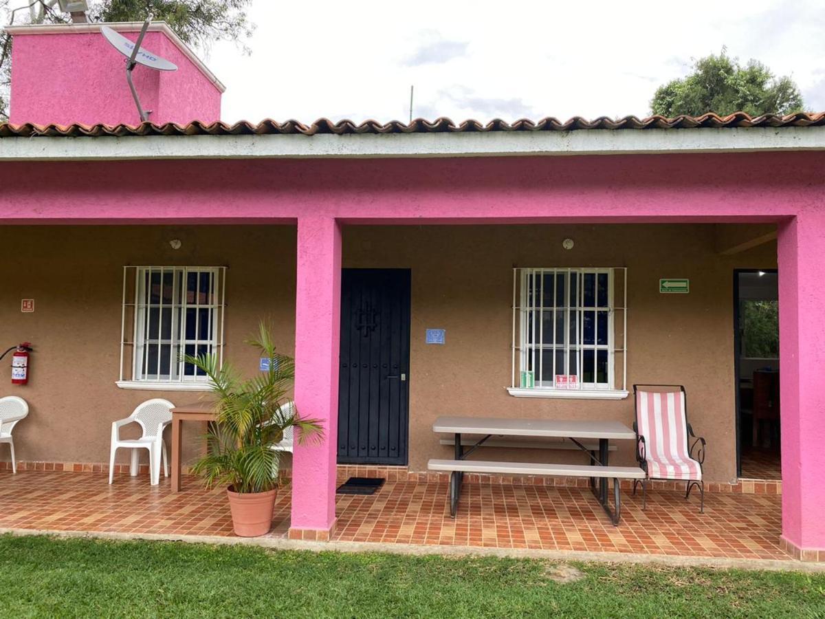 Hostal Villa Quieta Tepoztlán Esterno foto